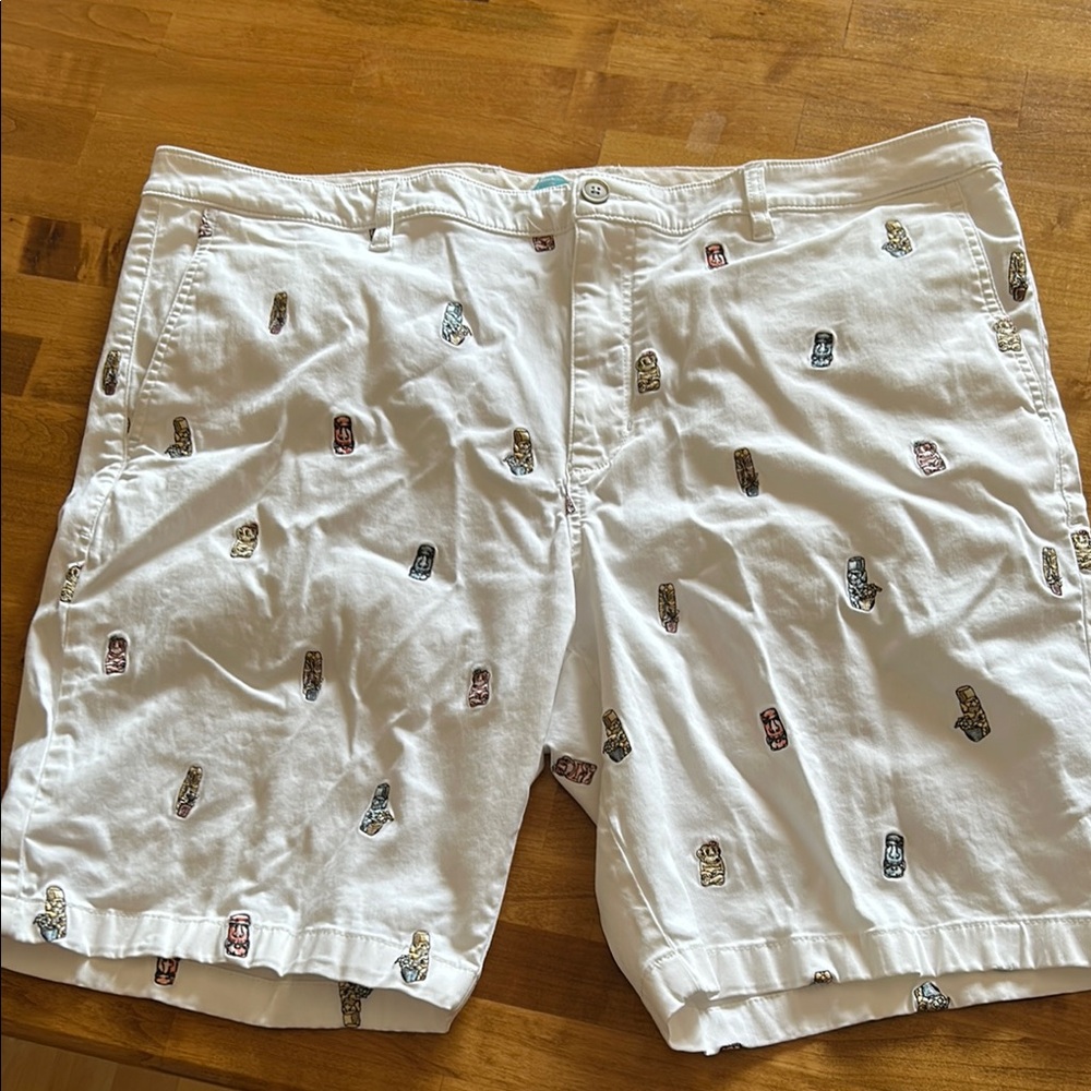 Men's White Patterned Shorts